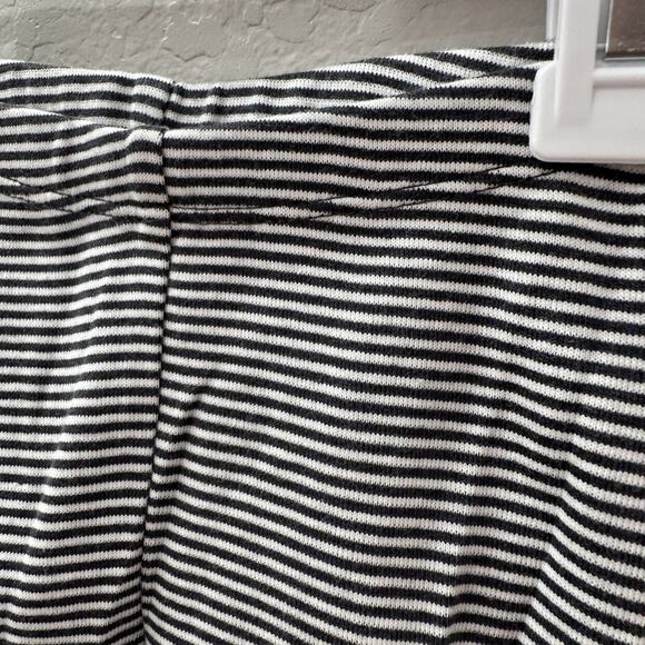 NWT Tea Collection Black Stripe Leggings - Picture 2 of 5